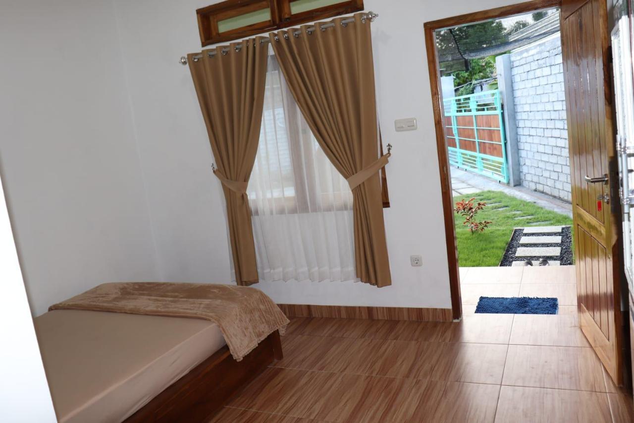 Room 212 Kuta  外观 照片