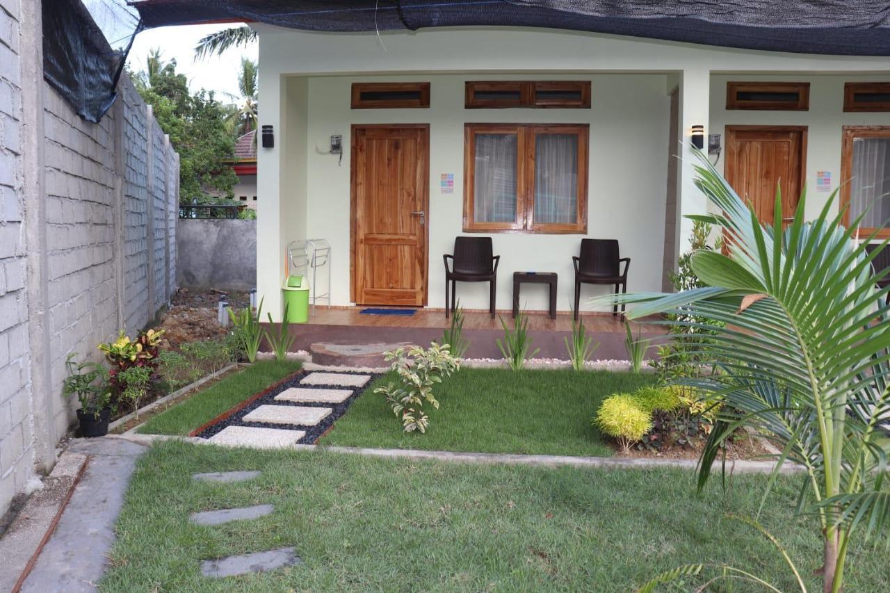 Room 212 Kuta  外观 照片